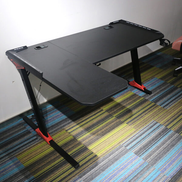 Gaming Desk - Image 3